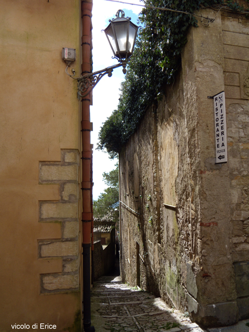 VICOLO DI ERICE