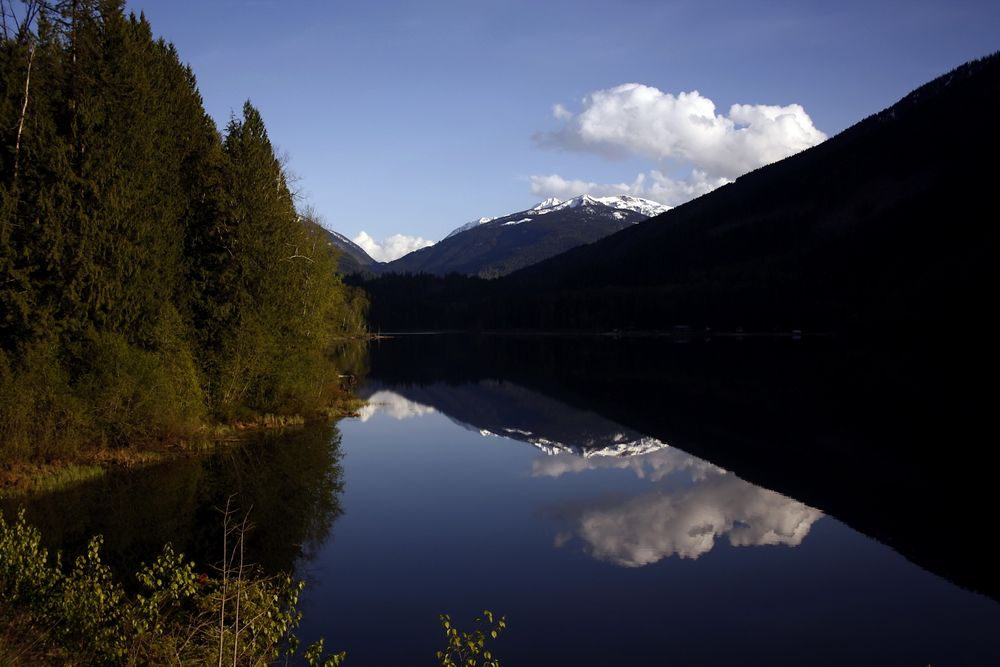 Victor Lake near Revelstoke, BC, Canada by Schädler Maik 