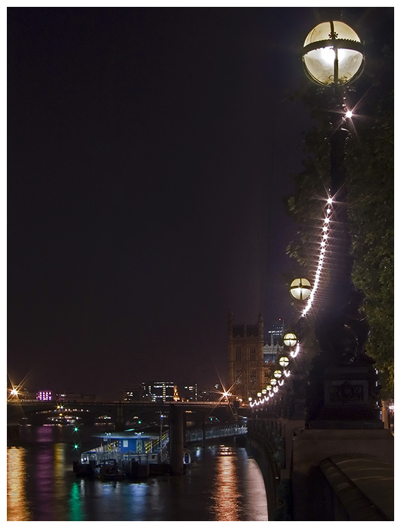 Victoria Embankment at night