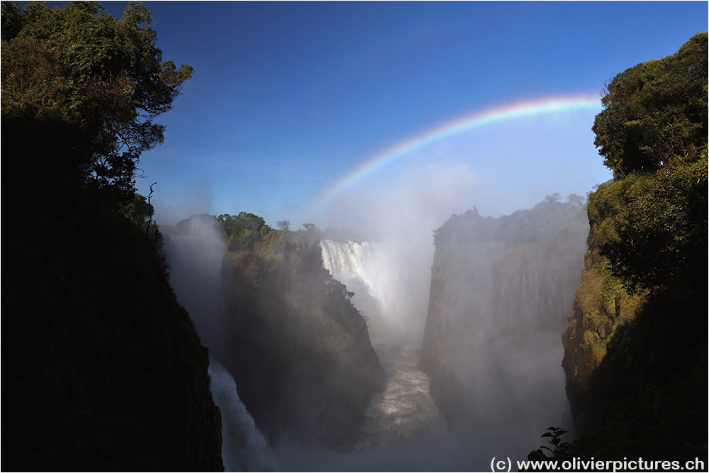 Victoria Falls in the afternoon sun