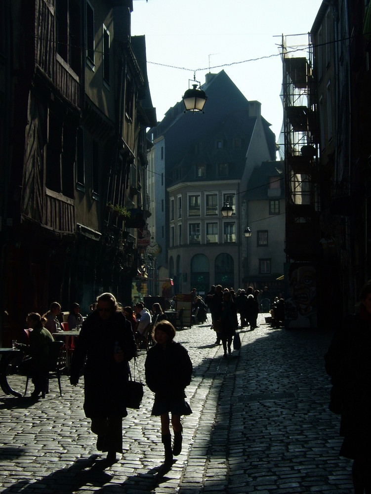 Vie de Jours Pour une rue de la nuit