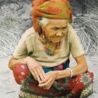 vieille femme a Chanauti Nepal