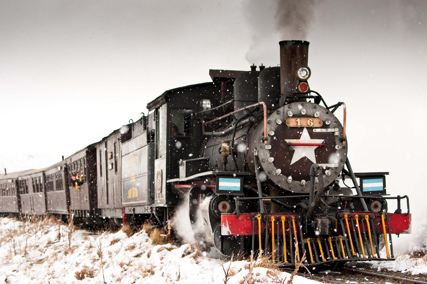 Viejo Expreso Patagònico (La Trochita) Dedicada a inoxbany por su pasiòn por los trenes.