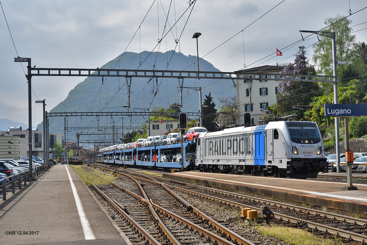 Viel Autoverkehr in Lugano...