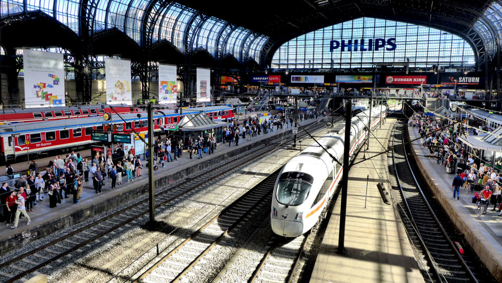 Viel Betrieb im Hamburger Hauptbahnhof