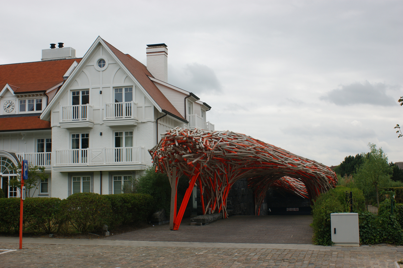 Viel Holz vor der Hütte - Innovativer Carport