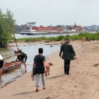 Viel los am Rhein