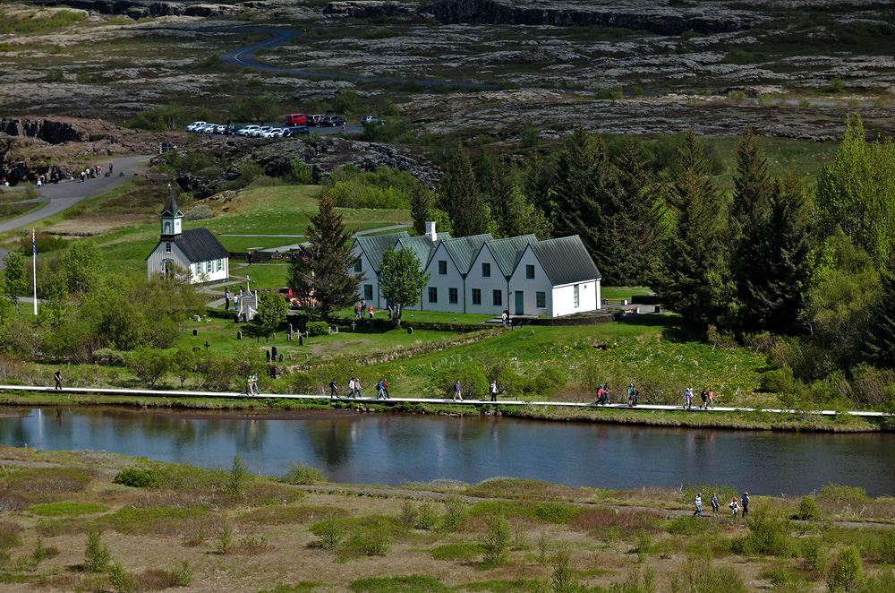 viel los in Pingvellir - Island #3054