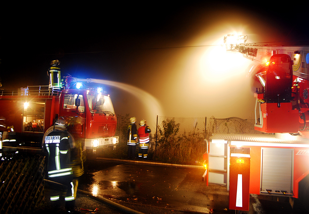 viel nahrung für die flammen ... - eine heiße nachtschicht #2