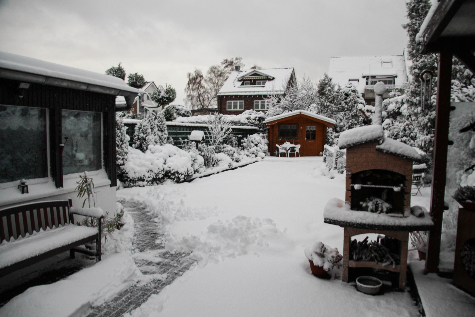 viel Schnee im Garten Foto &amp; Bild landschaft, naturaleza