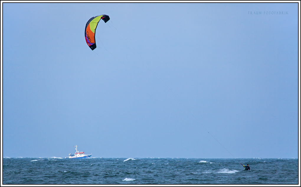 Viel Verkehr auf der Ostsee bei Rügen