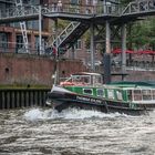 Viel Verkehr in der Speicherstadt