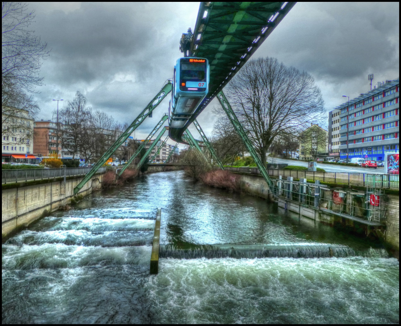 Viel Wasser in der Wupper