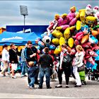 Viele, viele bunte Ballons