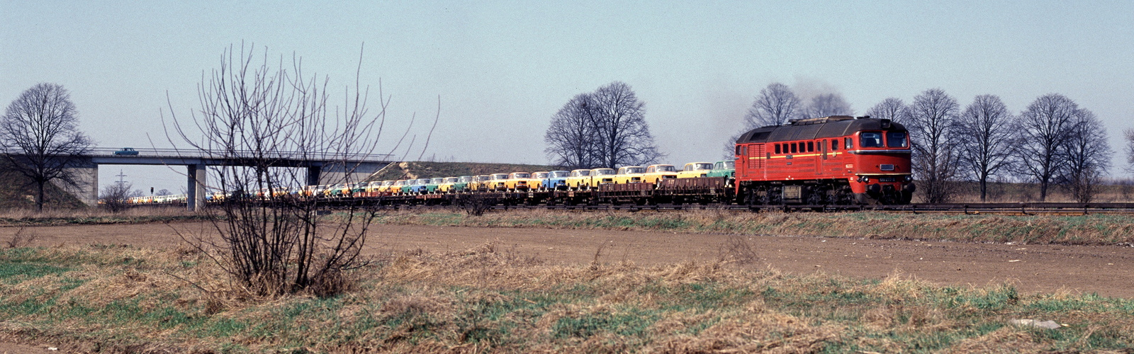 Viele viele bunte...  - Karower Kreuz 1979