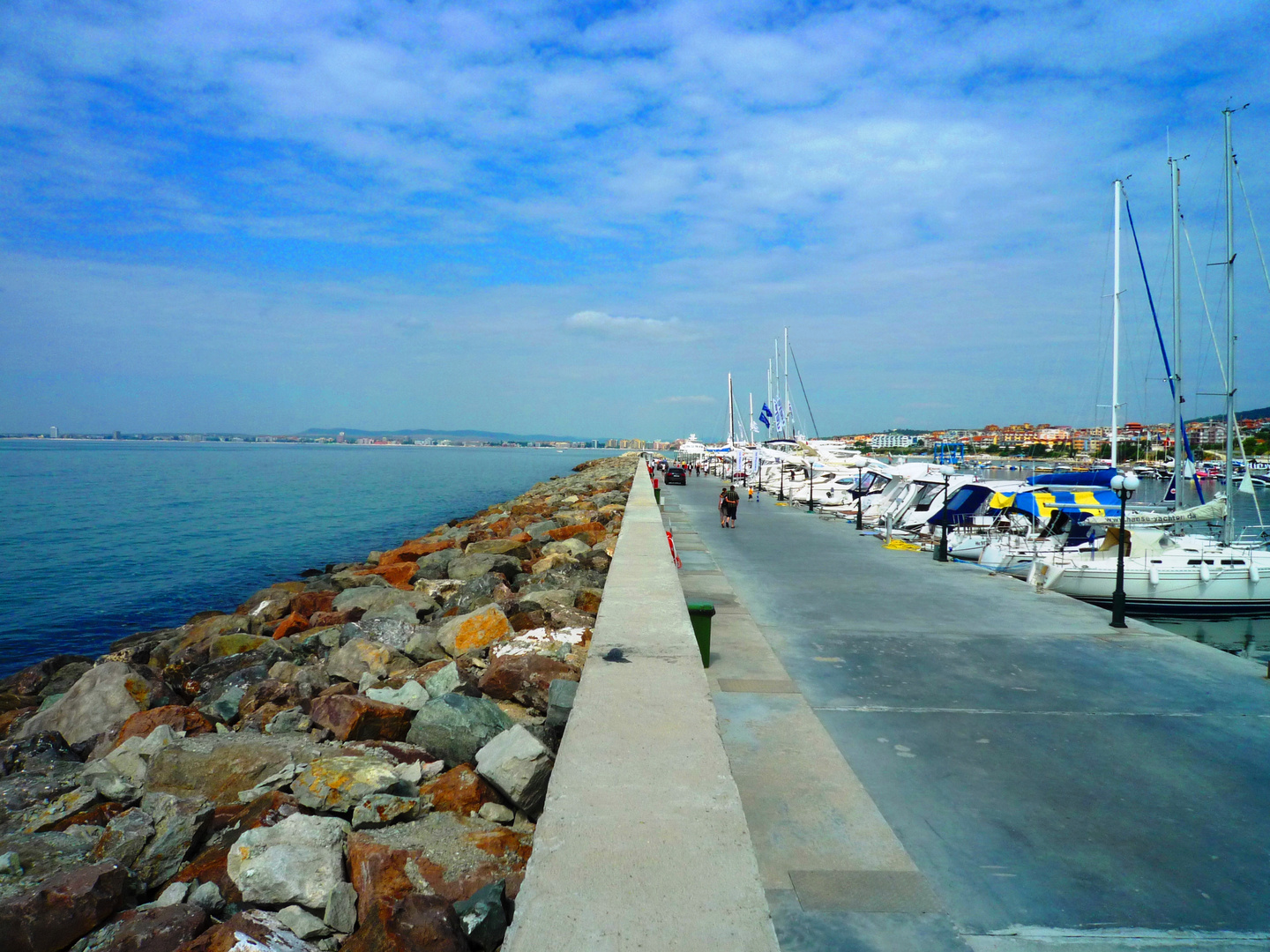 Viele Wege führen zum Sonnenstrand