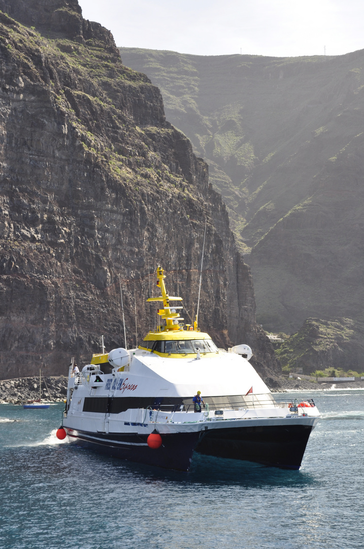 Vienne el barco ...