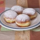 Vier Krapfen