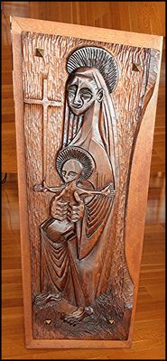 VIERGE A L'ENFANT 1968  SUR SOCLE