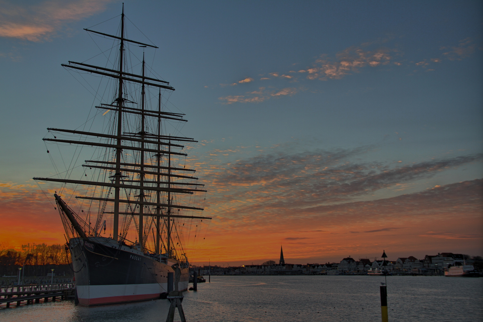 Viermast-Stahlbark Passat in Travemünde