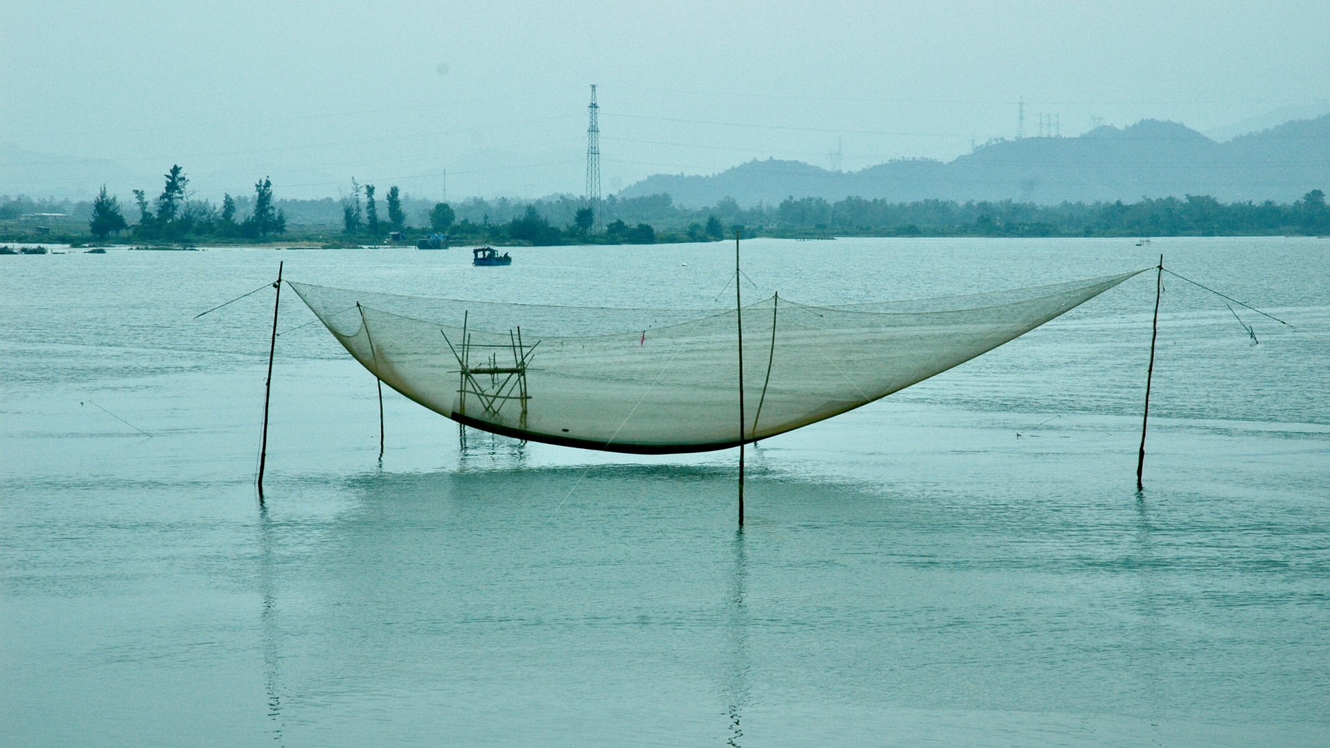 Vietnam (2008), Netzwerk