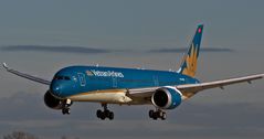 VIETNAM AIRLINES