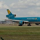 Vietnam Airlines McBoeing-Douglas 777-MD11