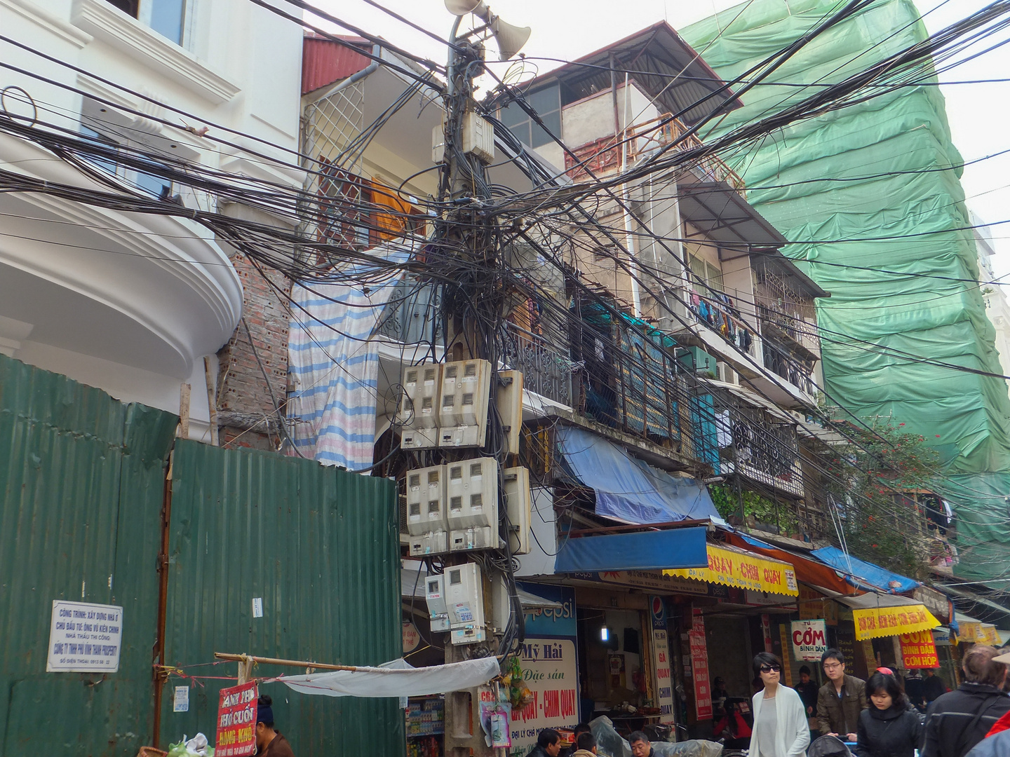 Vietnamesisches Leitungsnetz - Hanoi Vietnam