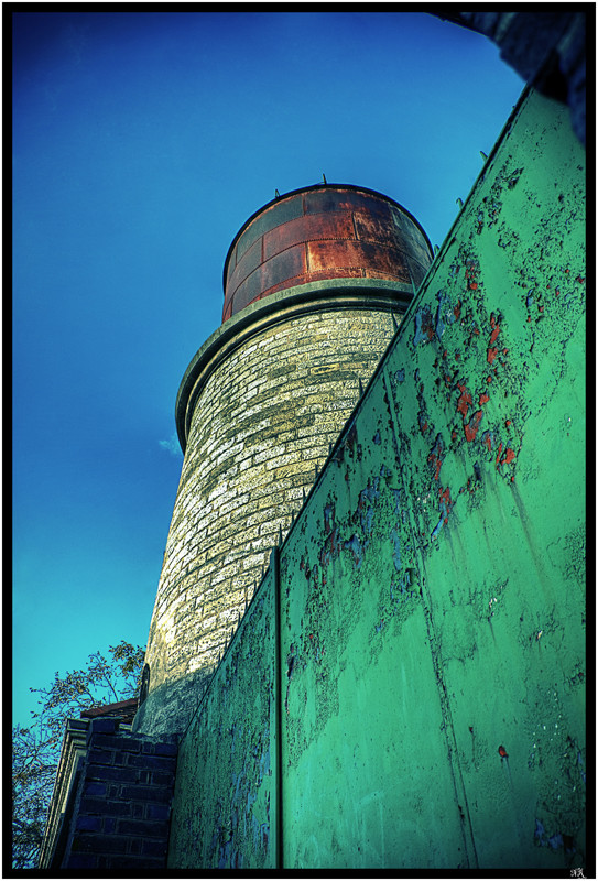 Vieux château d'eau