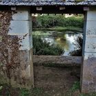 Vieux lavoir avec vue sur.........