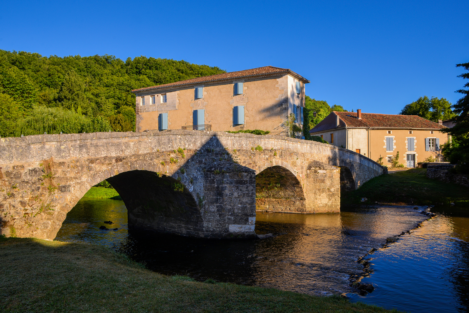 Vieux pont de Saint-Jean-de-Cole 03