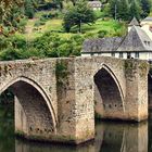 VIEUX PONT SUR L' AVEYRON