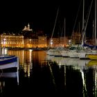Vieux Port de Marseille la nuit