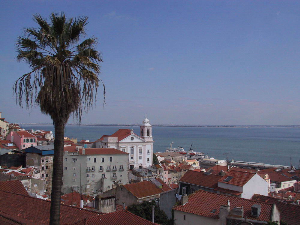 View from Miradouro da Santa Luzia