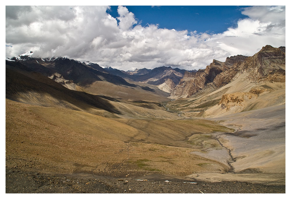 View from Sengi La - Zanskar Mountains