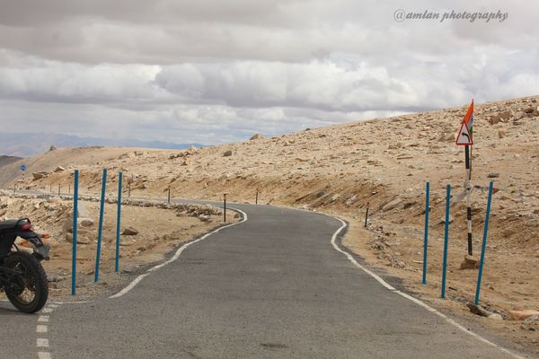 VIEW FROM UMLINGLA PASS AT AN ALTITUDE OF 19024 FEET