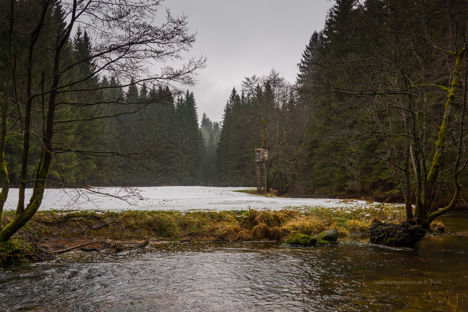 Viewpoint At The Creek