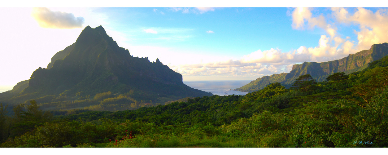 Viewpoint "Belvedere" at Moorea