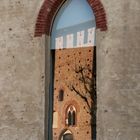 Vigevano, castello Sforzesco, riflesso