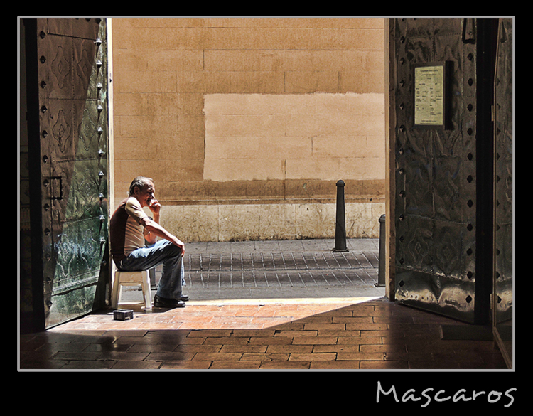 Vigilante del templo