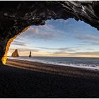 Vik Reynisdrangar Cave