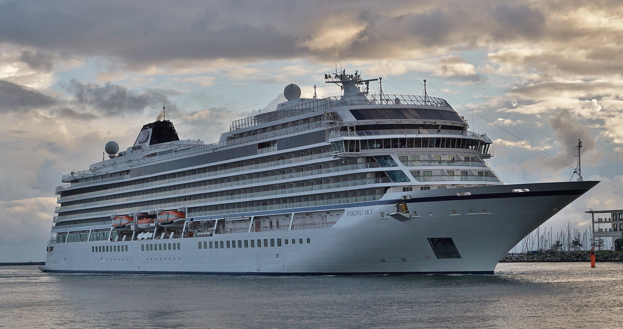 Viking Sky in Seenot