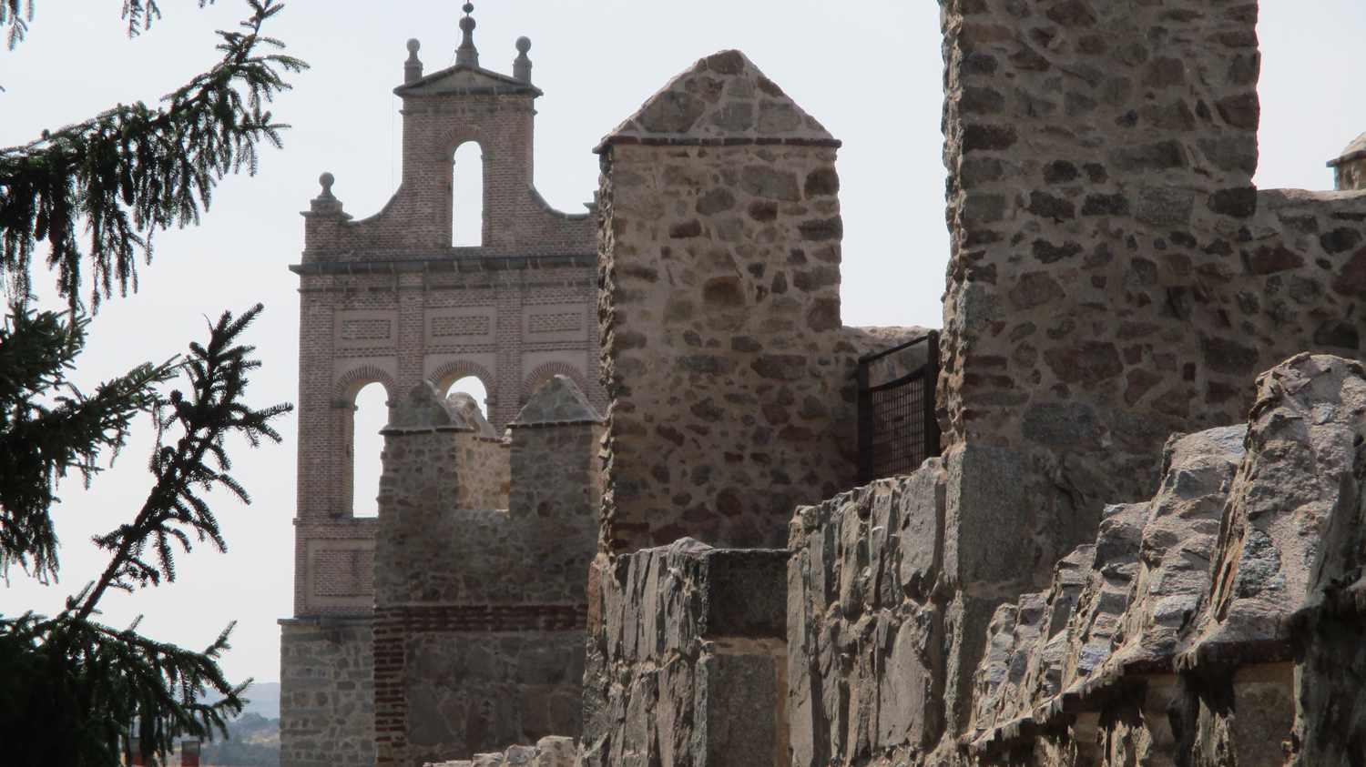 Ávila - Espadaña