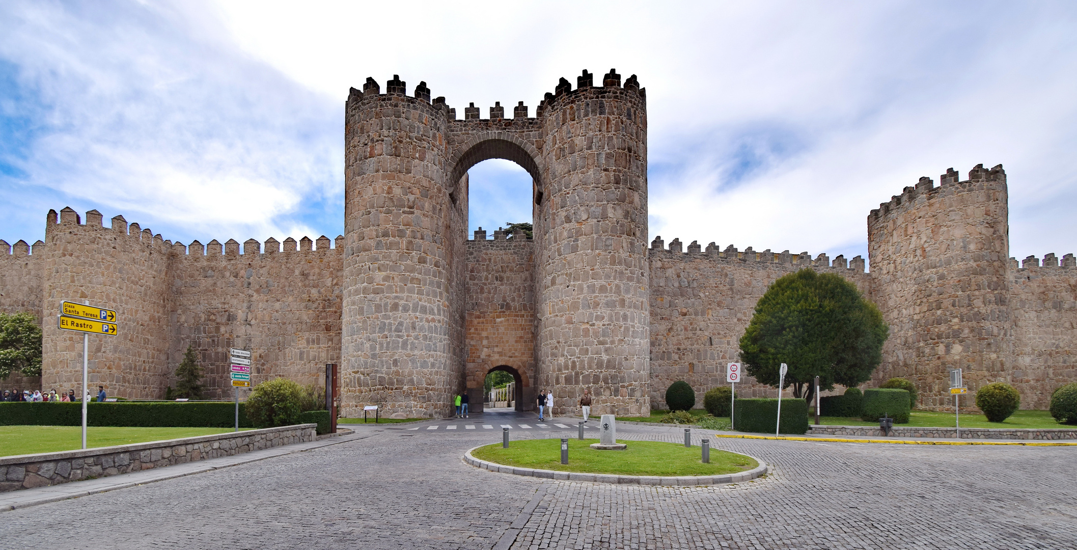 Ávila: Puerta de San Vicente