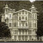 Villa am Bosporus (Sepia)