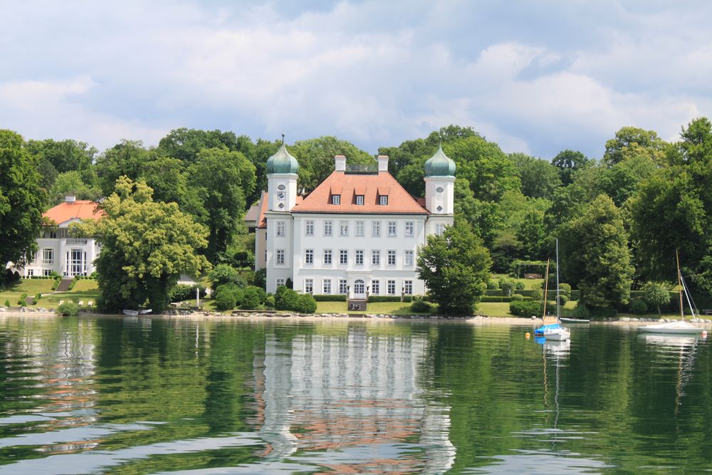 Villa am Starnberger See Foto & Bild archiv kritik am bild, kritik
