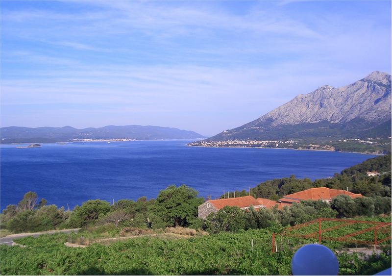 Villa Antonio-Morning view to Orebic and Korcula over Postup