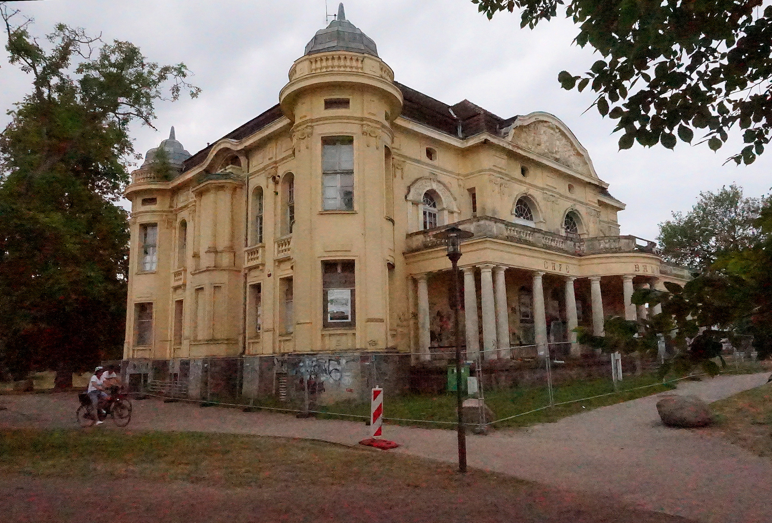 Villa Baltic von der Promenade aus gesehen