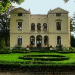 Villa Hahnenburg In Köln-Mülheim