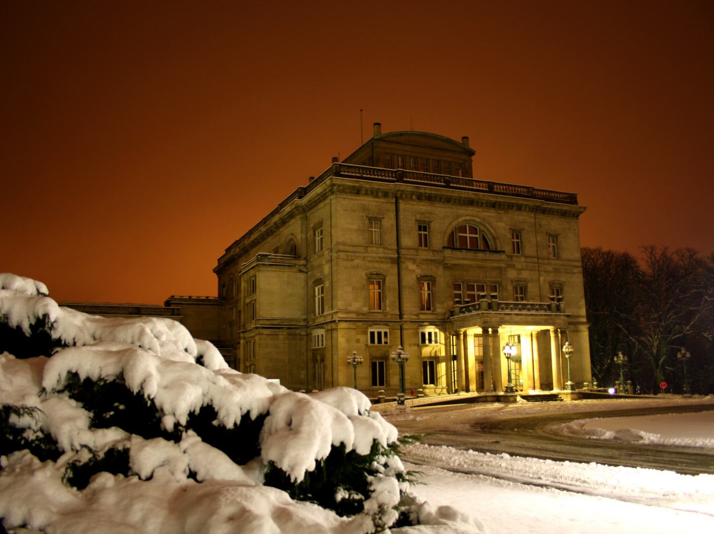 Villa Hügel in der Weißen Pracht